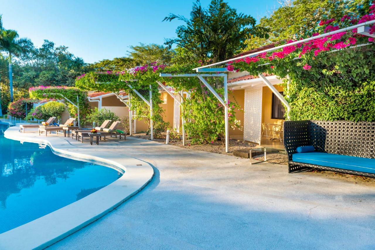 Seis Playas Hotel Tamarindo Zewnętrze zdjęcie